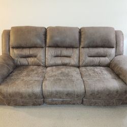 Reclining Power Sofa
