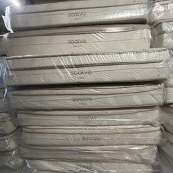 King Queen Size Tempurpedic ProAdapt,  ProBreeze,  LuxeBreeze Mattress  Pro Breeze /Luxe Adapt /Pro Adapt /Adapt /cloud /Tempur pedic contour Supreme 