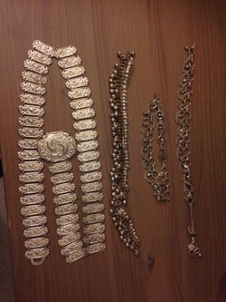 Assorted silver jewelry- some needs repair