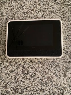 Vivint outdoor camera doorbell camera & sensors