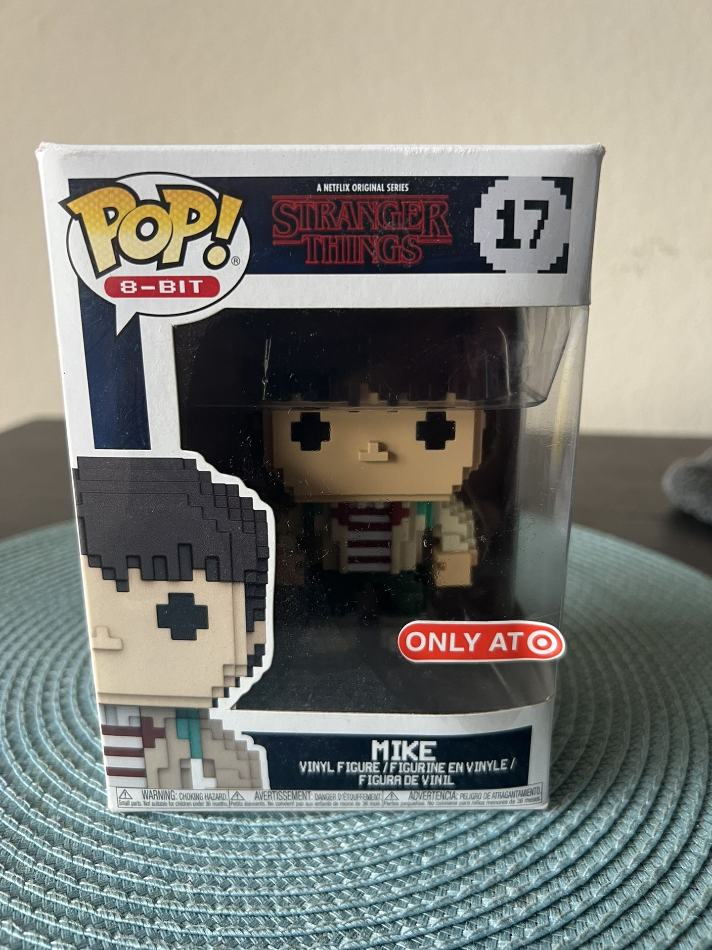 VAULTED EXCLUSIVE Mike 8-Bit Stranger Things Funko Pop #17 Television TV Games