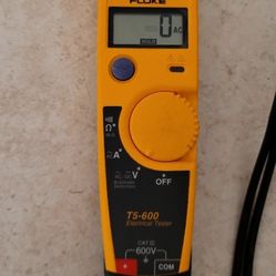 Fluke T5-600 Clamp Meter Continuity Current Electrical Tester