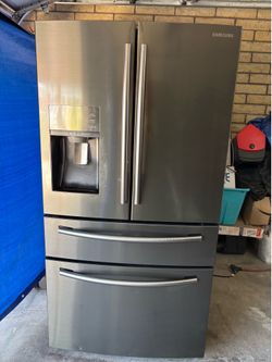 Fridges for sale are Plugged in free  Deliver