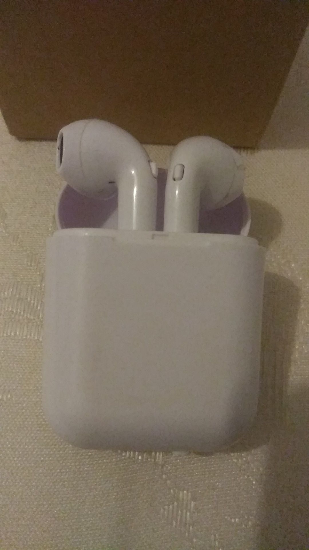 Wireless earpods