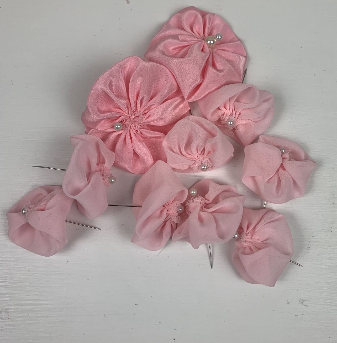 10 Pink Pearl Flower Pins