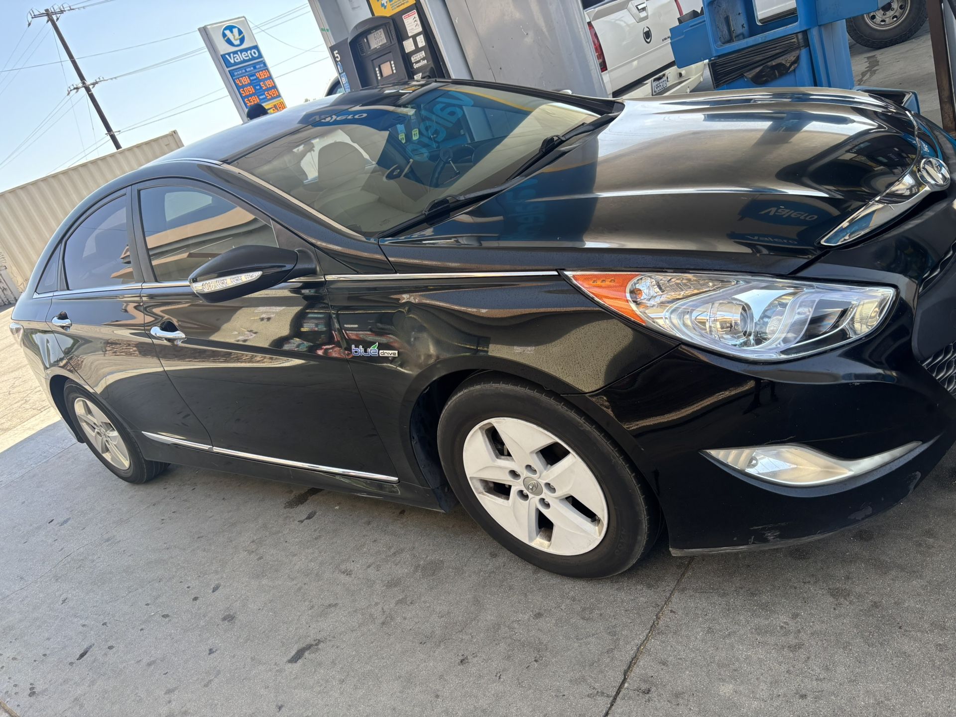 2011 Hyundai Sonata-Hybrid