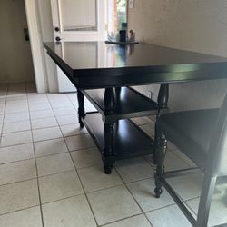 Wood Tall Table And 4 Chairs 