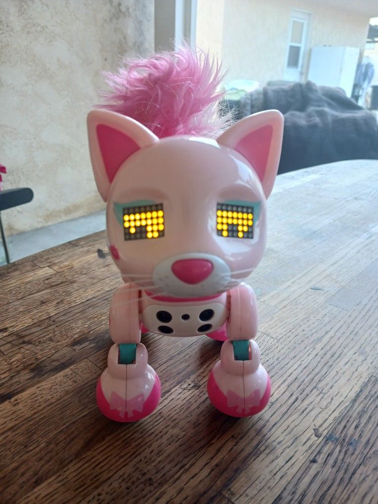 Zoomer Meowzies Interactive Cat Includes Batteries $10
