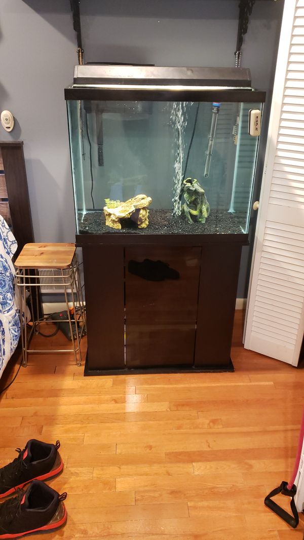56 gallon fish tank with stand for Sale in Toms River, NJ - OfferUp