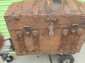Old trunk