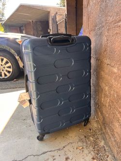 Penguin luggage