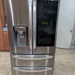 LG Refrigerator For Sale 