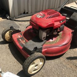 Lawnmower 