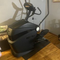 Octane Q35 Elliptical 