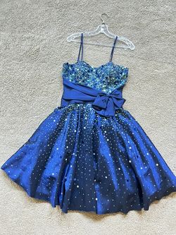 Jovani Girls Dress size 8 navy blue with sequins