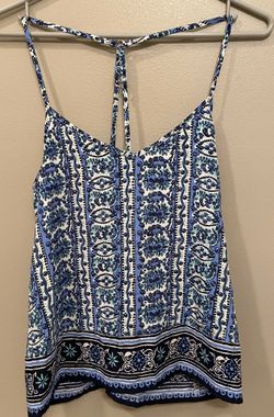 HOLLISTER SUMMER TOP (w/ ADJUSTABLE STRAPS) BRAND NEW!