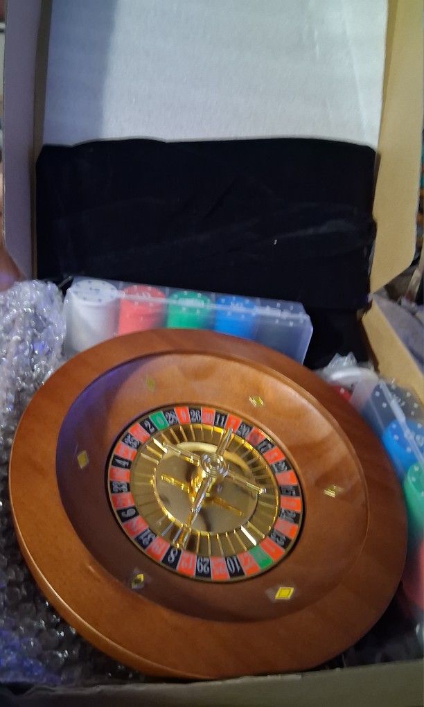 Wooden Roulette Set