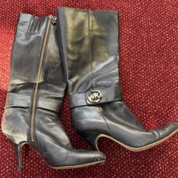 Boots , Micheal Kors Size 7.5