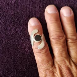 Vintage 70'S Sterling Silver Women's Black Onyx Ring