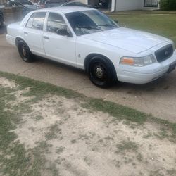 2010 Ford Crown Victoria