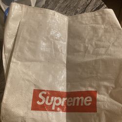 Supreme Plastic Tote Bag And Ziplock