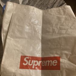 Supreme Plastic Tote Bag And Ziplock