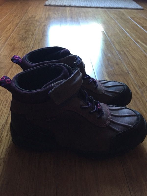 Girls leather boots size12.5