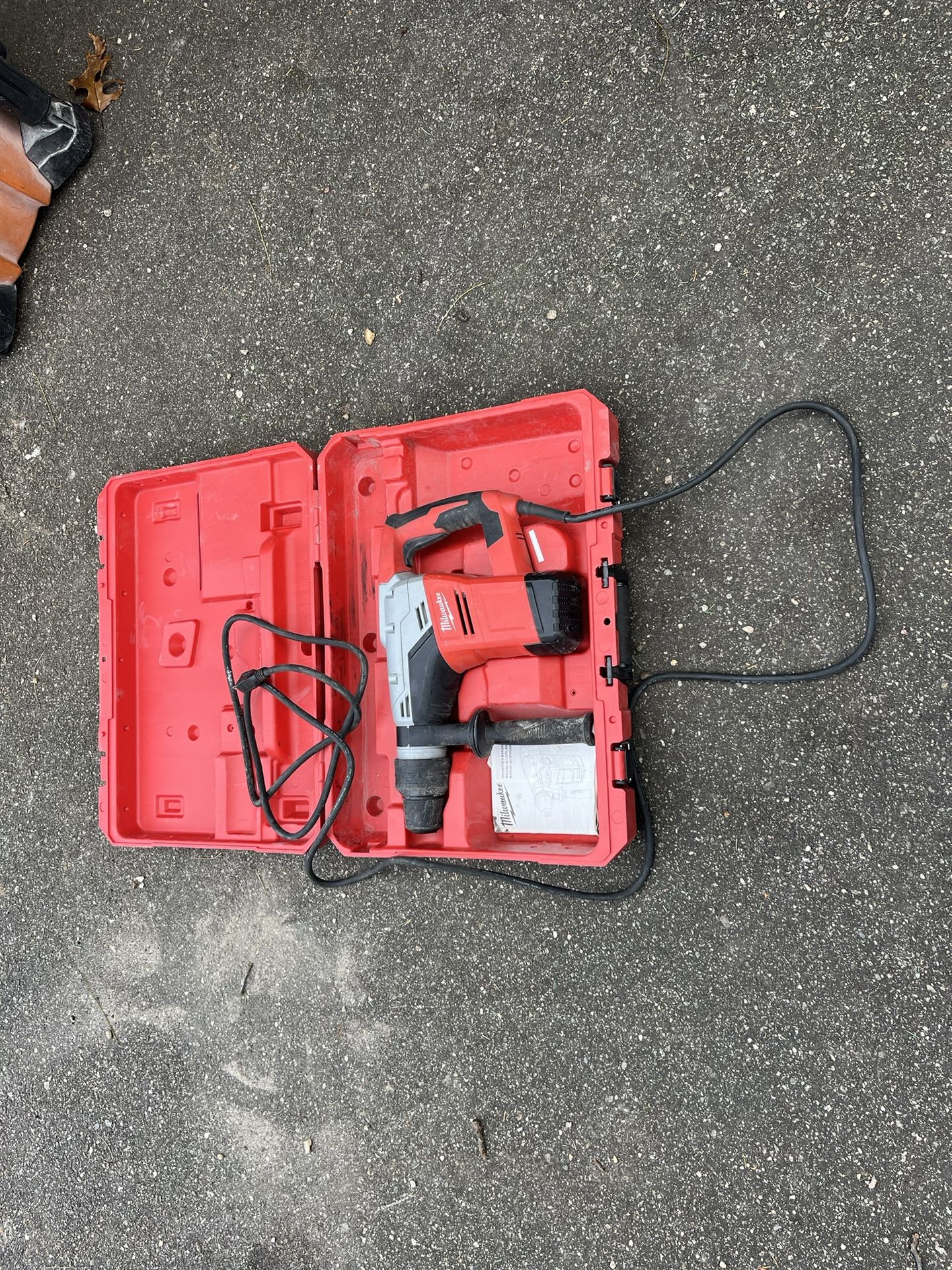 Milwaukee SDS MAX Hammer Drill