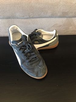 Puma shoes 9 1/2