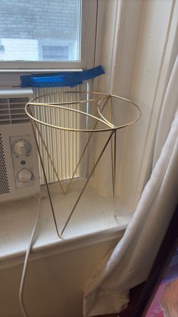 Plant stand