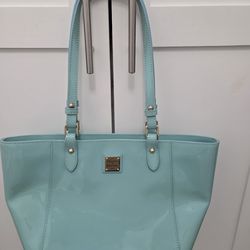 Dooney & Bourke bag