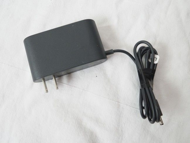 Genuine HTC Vive Base Station TC NE18W-US Power supply AC Adapter charger