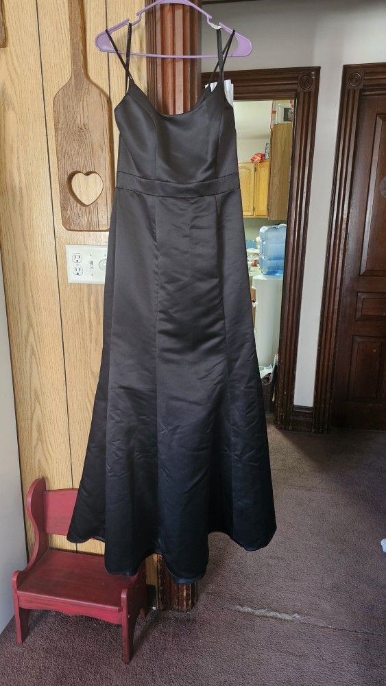 BRIDES MAID / FORMAL