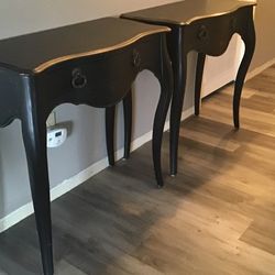 Beautiful Tables with a drawer
