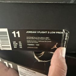 Used in good shape Jordan’s White With Grey Size 11