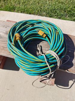 Heavy Duty Extension Cord 100'