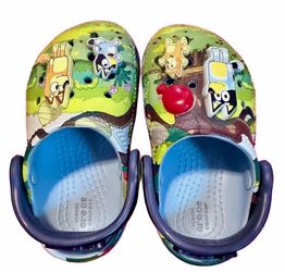 Bluey crocs kids size c5. 852