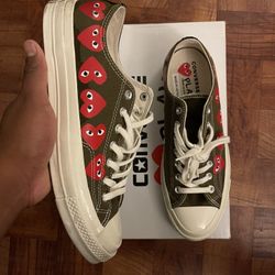 CDG / Comme Des Garcon converse “Olive” 