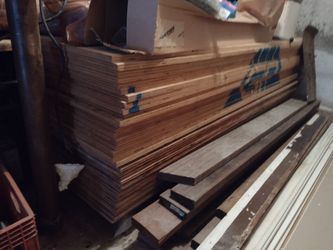 Lots Of Ply Wood 3/4