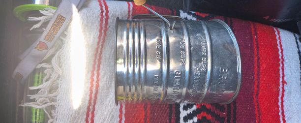 Vintage Bromwell Flour Sifter w Handle