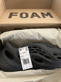 YZY Foam RNR Adults