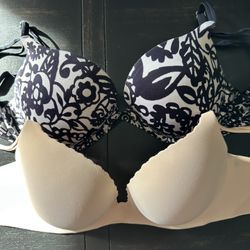 (2) Victoria Secret Bras 36D