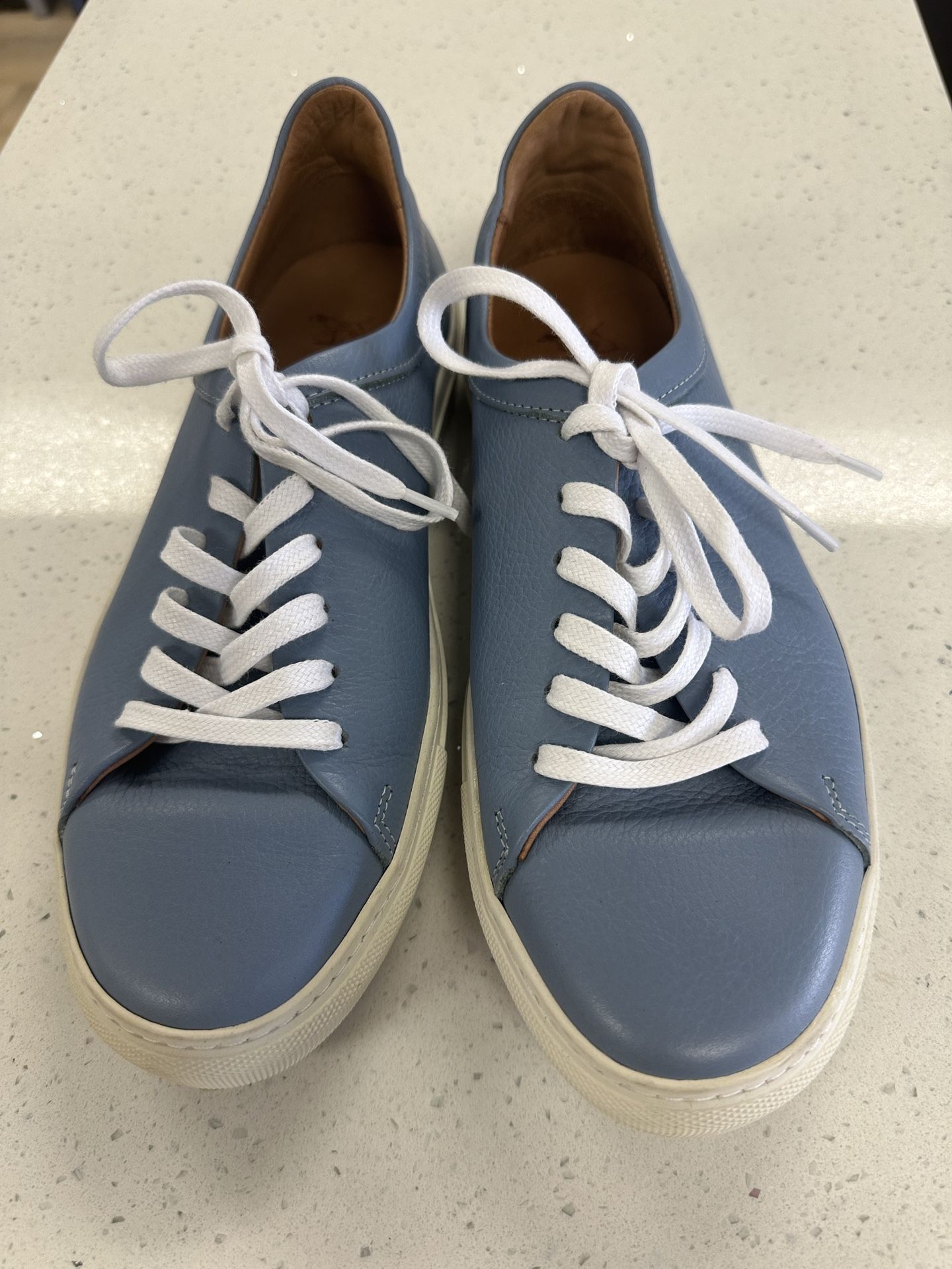 Mens High Quality Leather Sneaker Size USA 9/9.5
