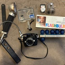 Nikon, Nikonos II  35mm Underwater, Film Camera