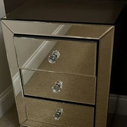 Pier 1 Mirror Bed Side Table Draw