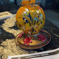 Hummingbird Feeder