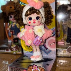 ✨ K-Style Doll Phone Charm – Cute Collectible Figure – Sealed Box