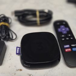 Roku 3 Gen Media Streamer 4200x black with remote power wifi hdmi cable. Ready to use