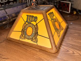 Vintage Miller Lite Pool Table Light 1982
