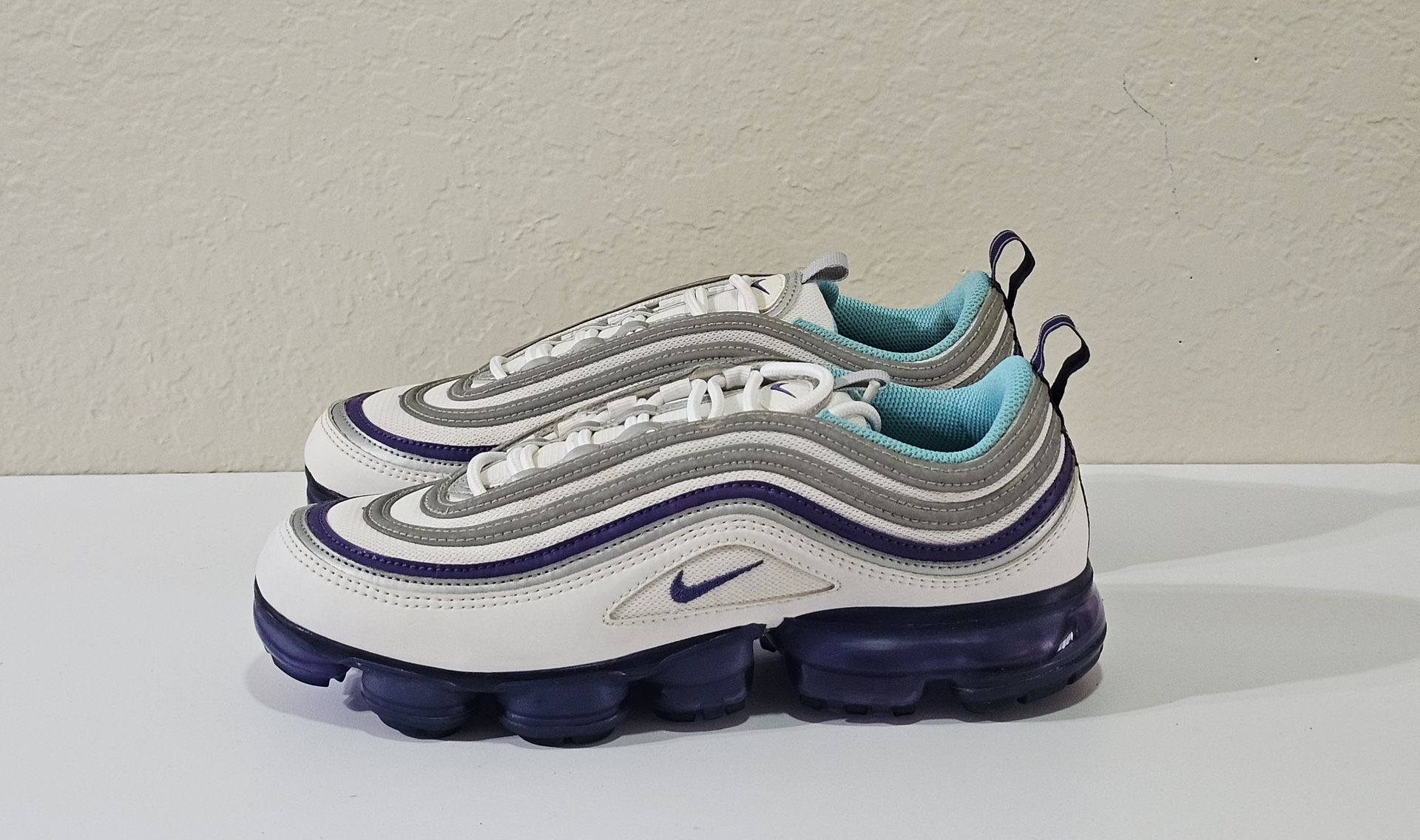 Nike Air VaporMax 97 Grape AJ7291-100 Size 9 Mens